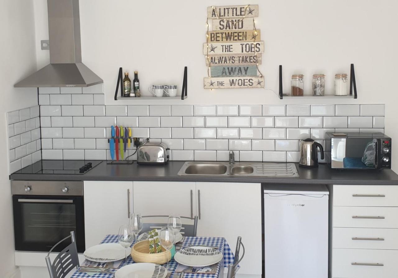 Boutique Apartment 5 Minutes From The Beach Маргит Экстерьер фото